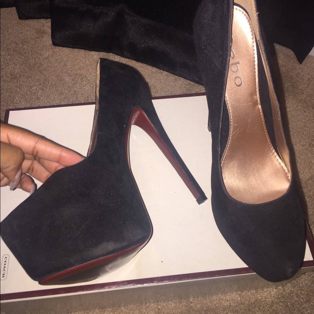 Black Super High Platform Heels!!
