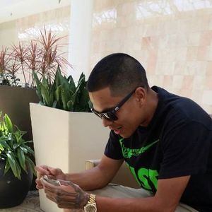 Meet your Posher, Robert