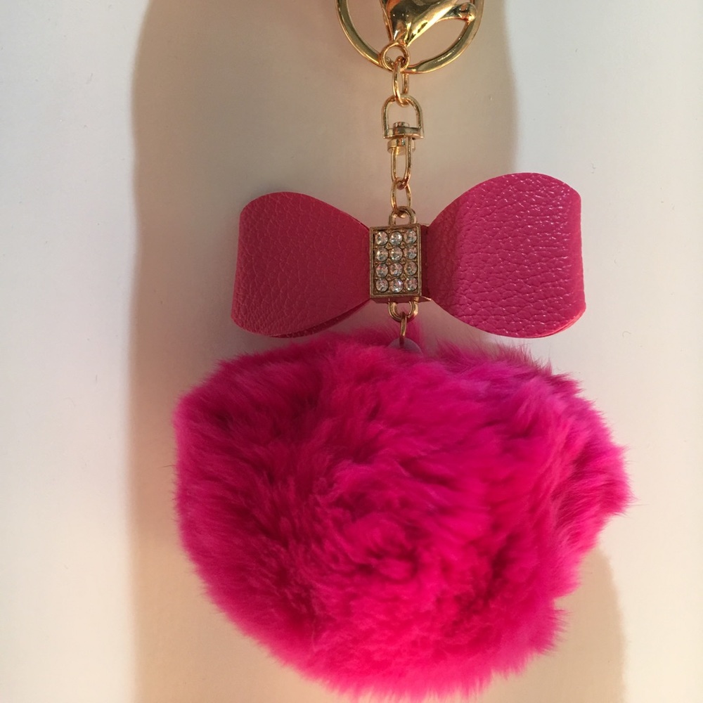 Fun Fur Keychains - Picture 3 of 5