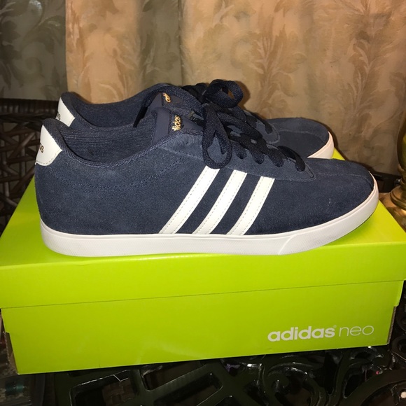 adidas Shoes - Addidas