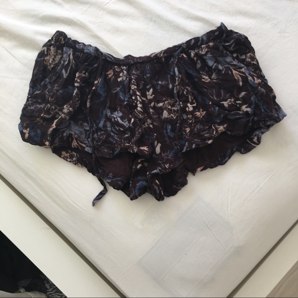 Kimchi Blue Bubble Shorts