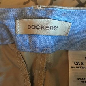 Dockers Khaki crops