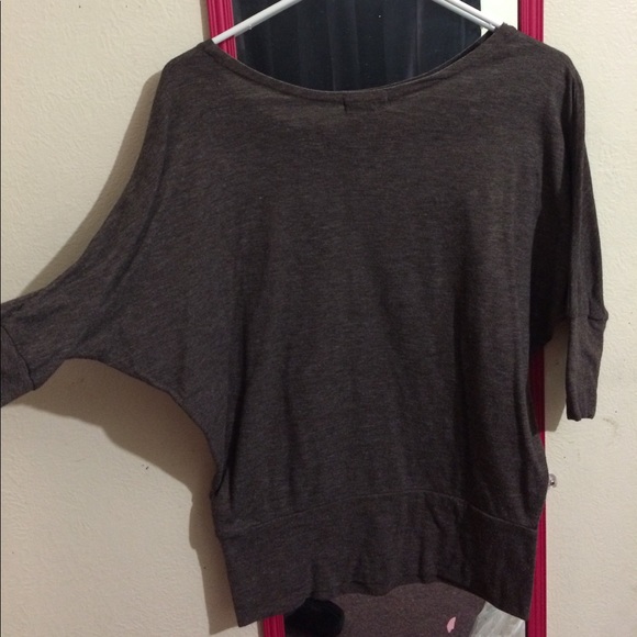 Brown shirt - Picture 2 of 3