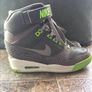 Nike Air Revolution Sky Hi Women's Size 6.5 Wedge