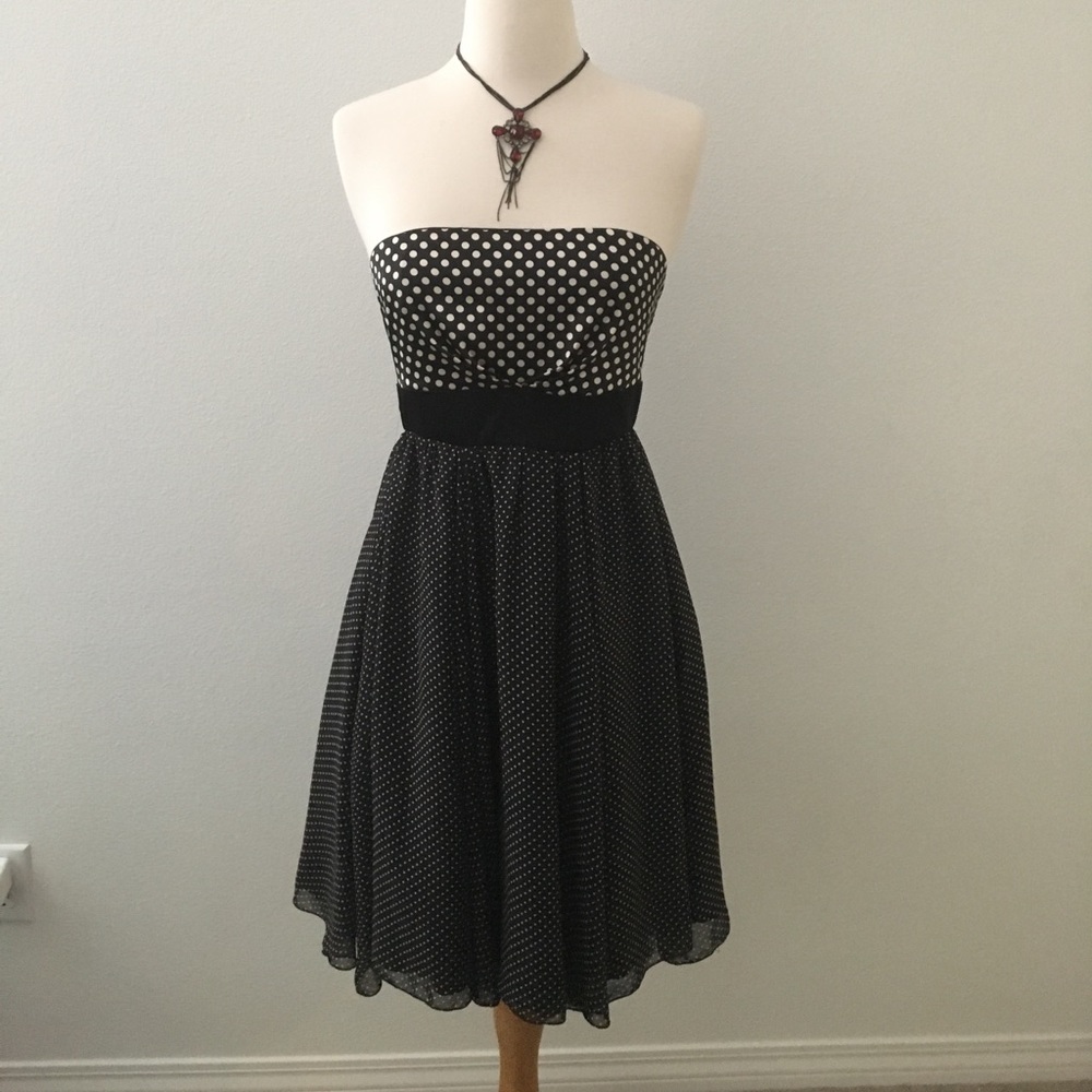 ✨Cute Polka Dots Strapless Dress✨