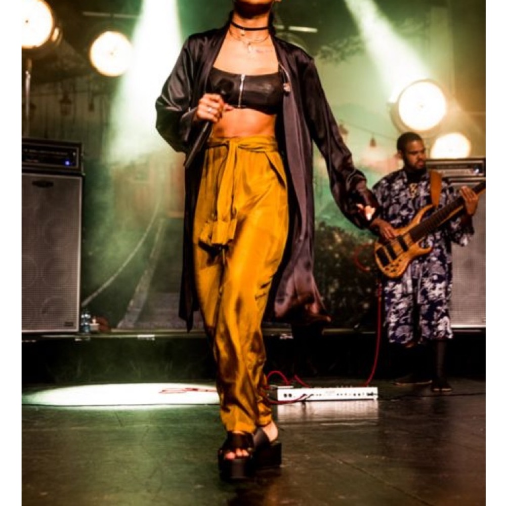 Meet your Posher, Madds