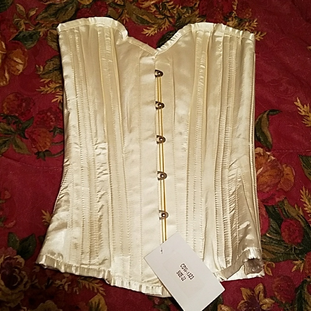 Full bust corset