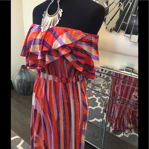 T Bags Strapless Maxi Dress - Picture 5 of 8