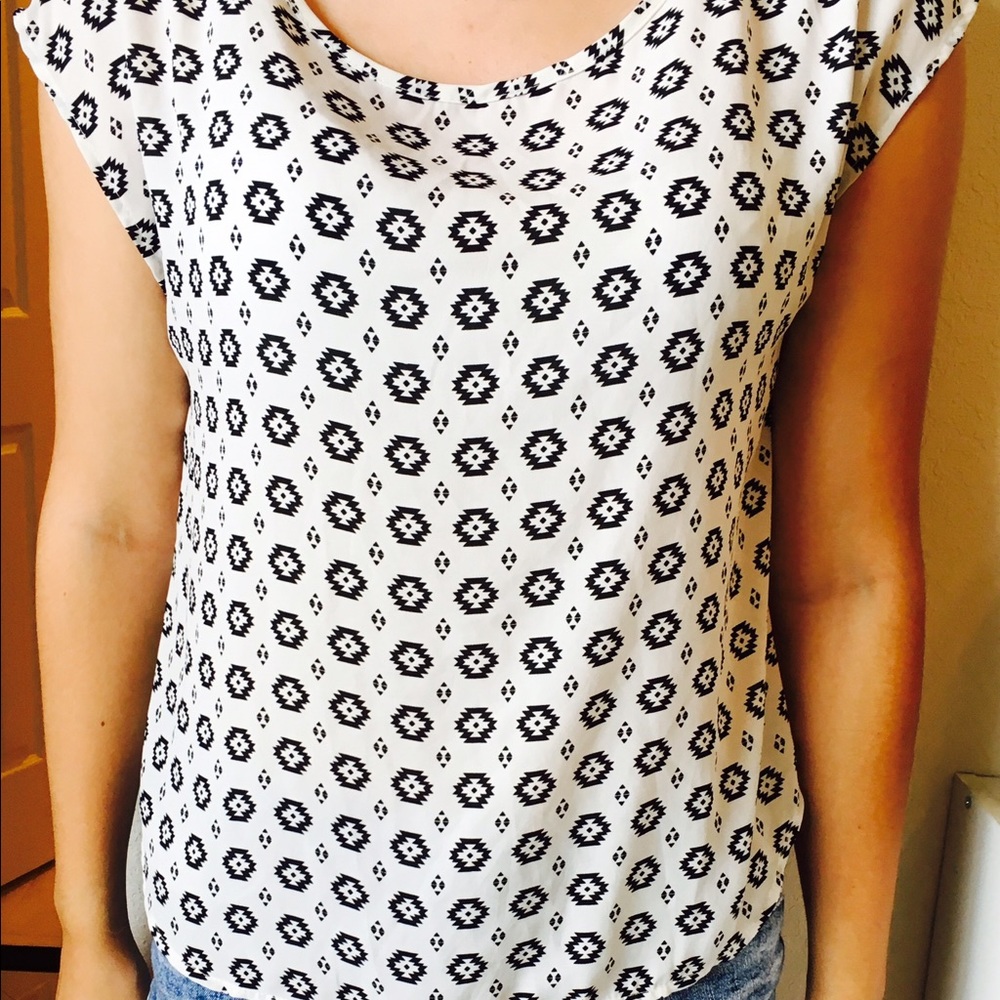 Black and white patterned blouse