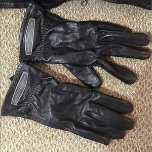 Ladies Harley Davidson leather jacket and gloves