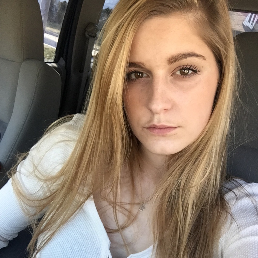 Meet your Posher, Samantha