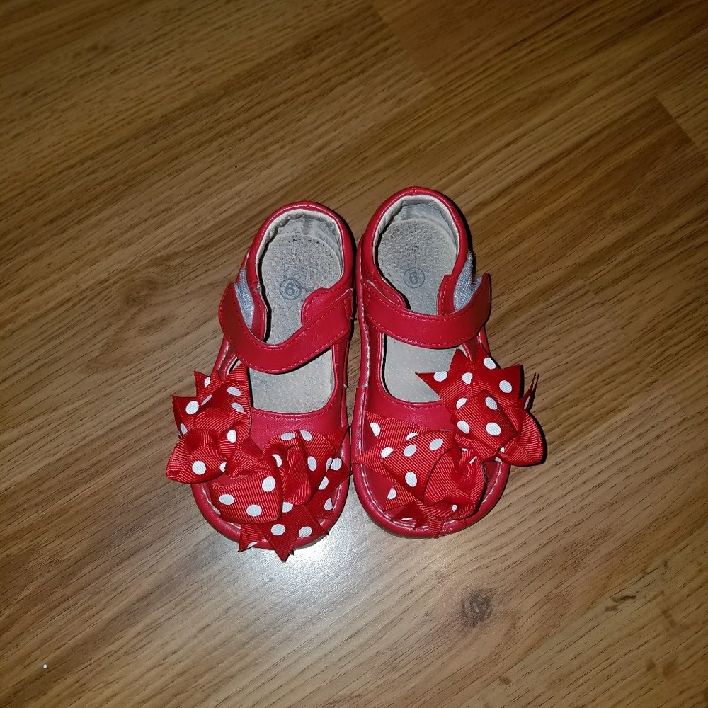(Hold)Red Mary Jane's with removable bow