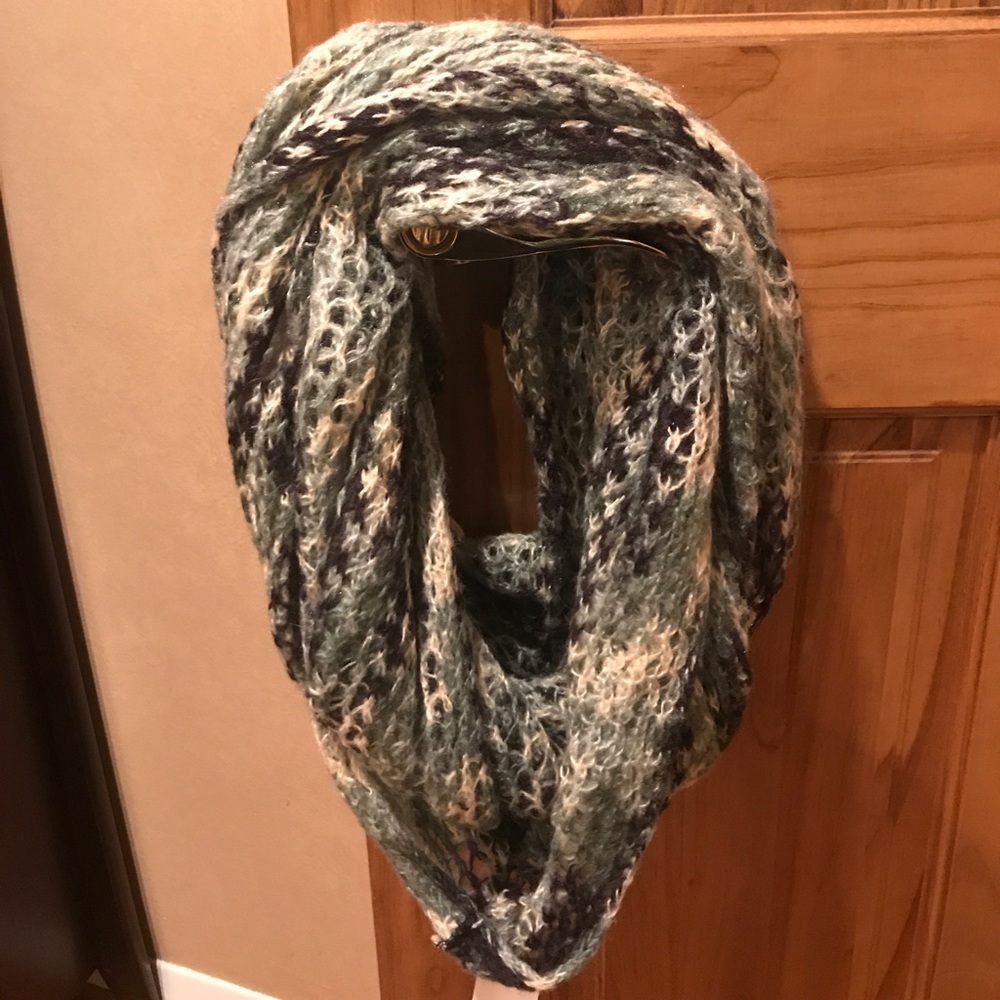 Scarf