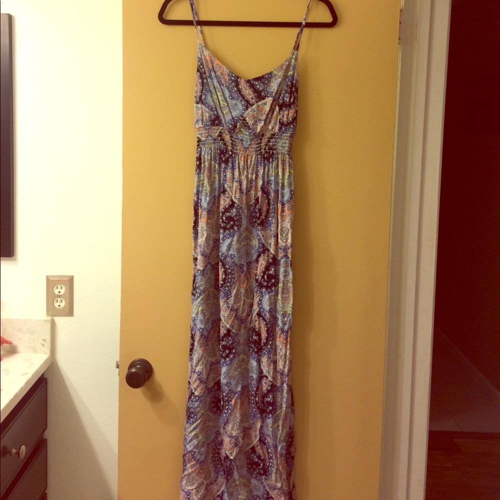 Light paisley maxi dress