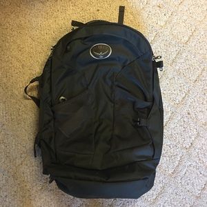 Osprey Fairpoint 40 liter traveler backpack