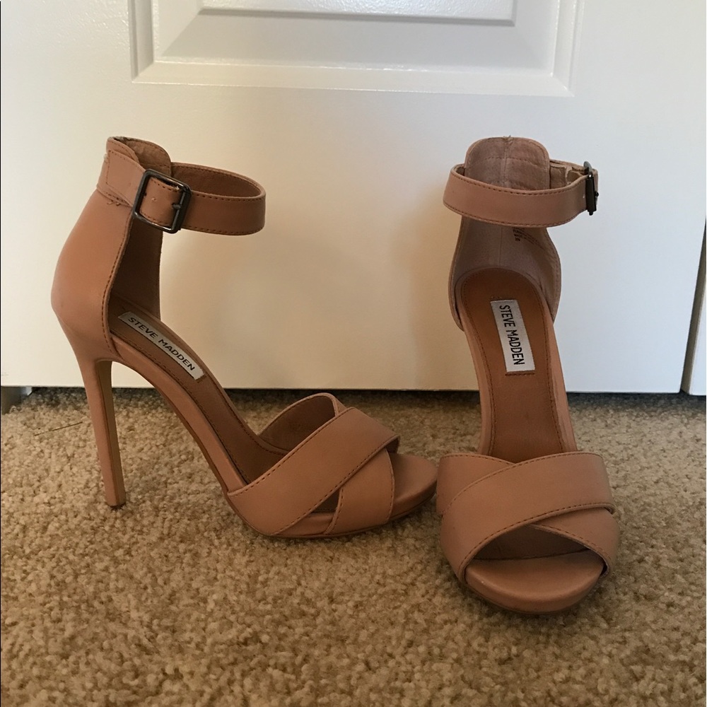 Steve Madden Nude Sandals
