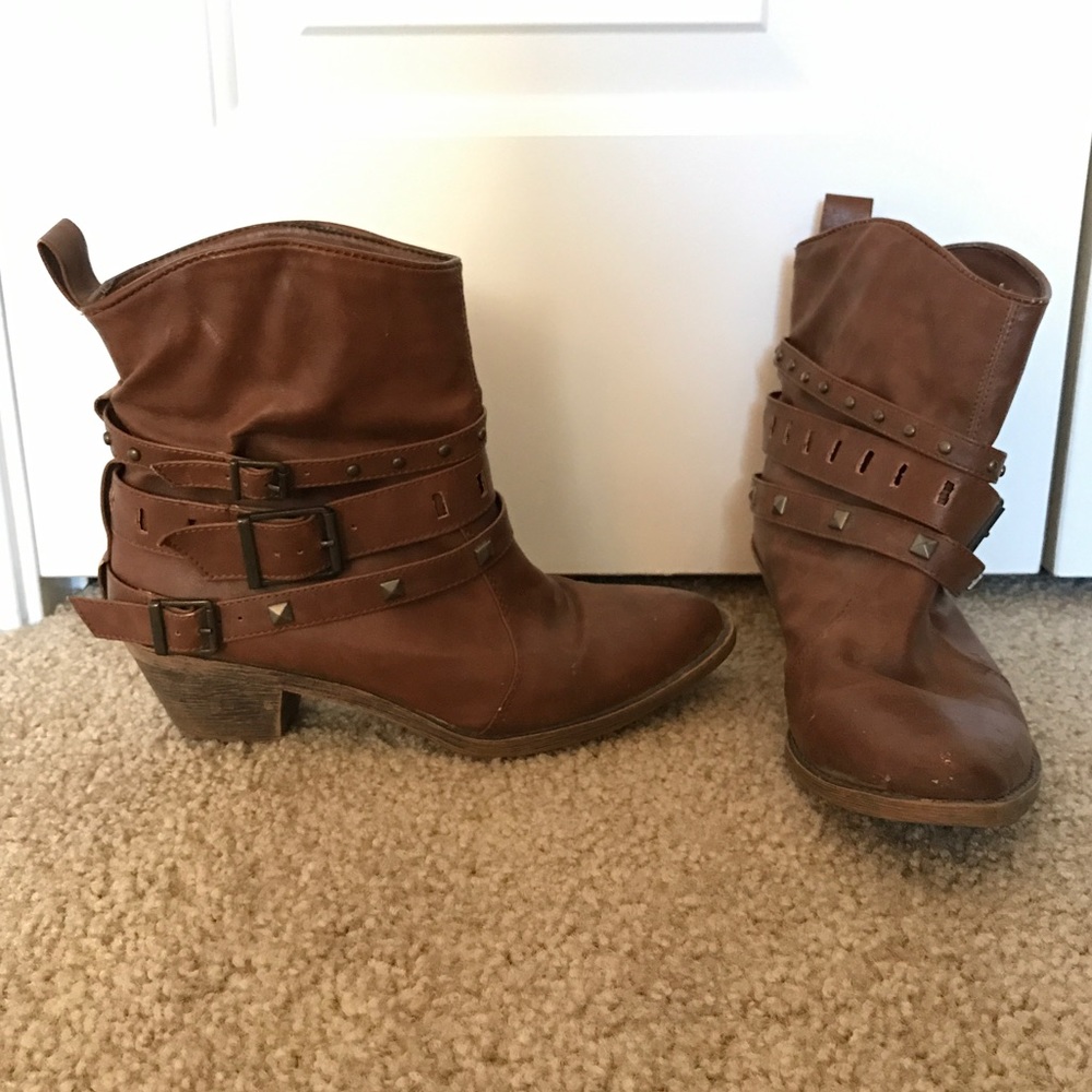 Mossimo Shorty Cowgirl Boots