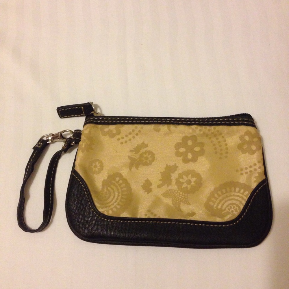 2/$10 Wristlet