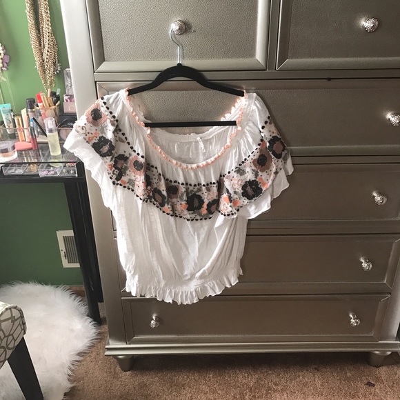 Free People Tops - Free People Sienna Off the Shoulder Top Free People Tops - Free People Sienna Off the Shoulder Top