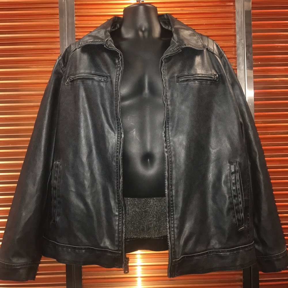 Men's Black Leather Jacket