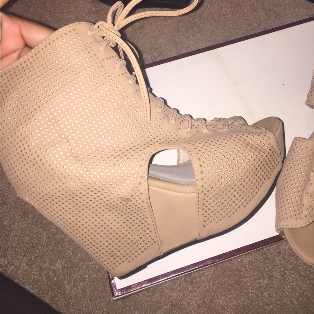 Tan Wedge Heels!
