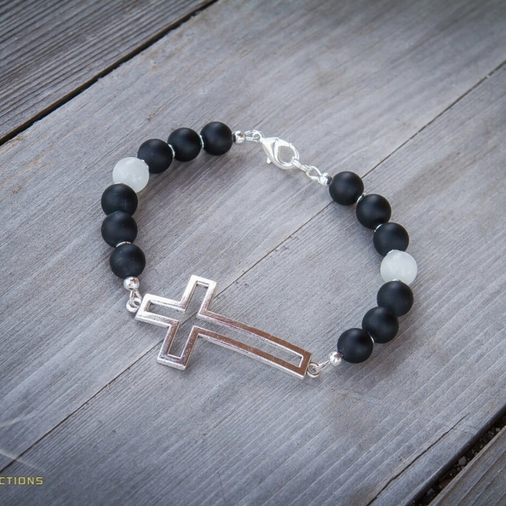 Women's/ men's beaded bracelet