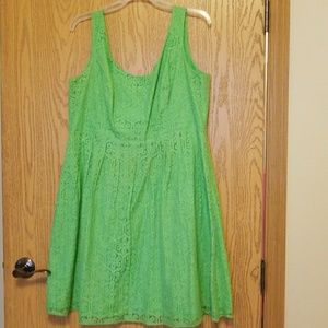 Lilly Pulitzer green lace dress 14