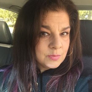 Meet your Posher, Cindy