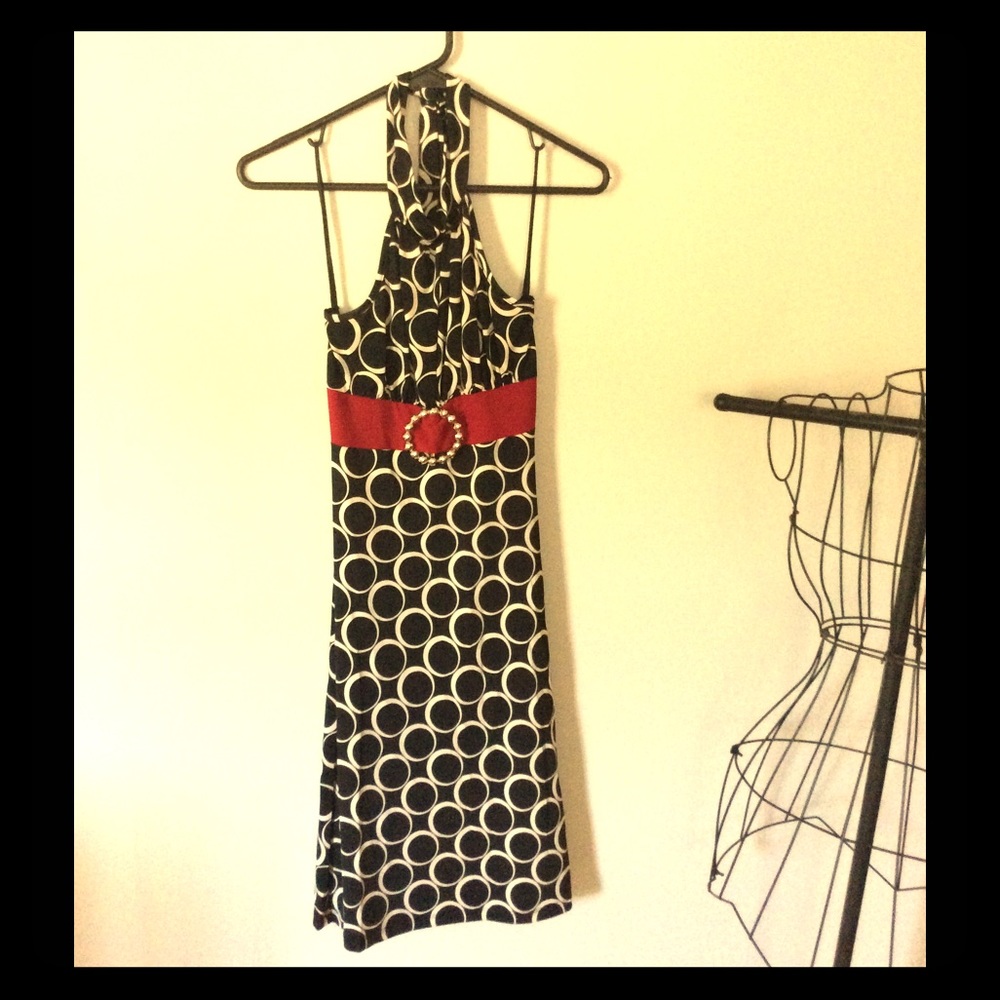 Backless dress