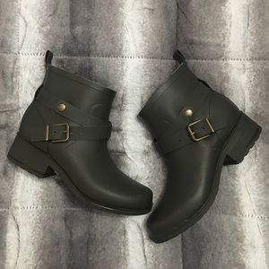 lucky rain booties