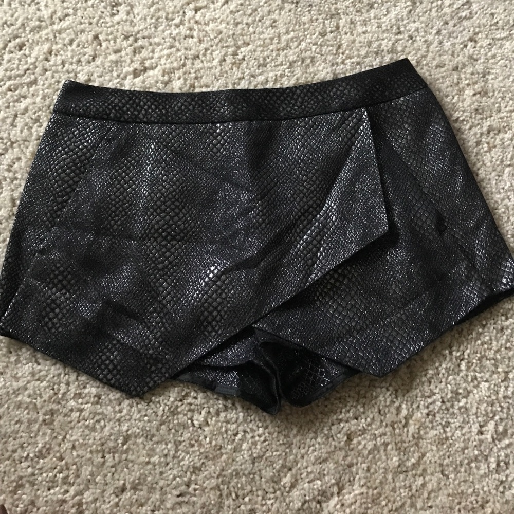 Express skort