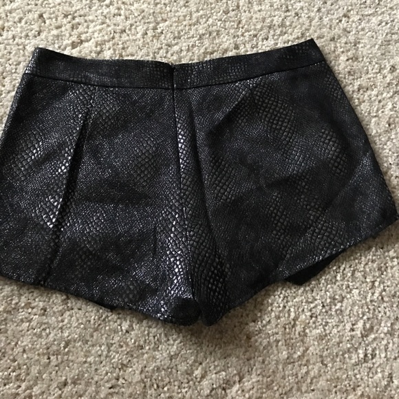 Express skort - Picture 2 of 3