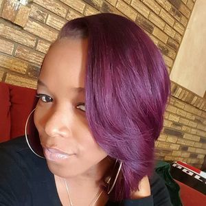 Meet your Posher, Emiko