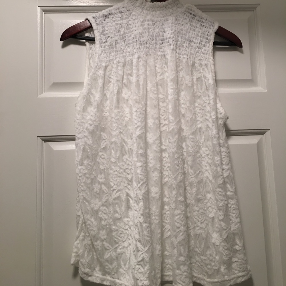 New w/tags ivory lace top