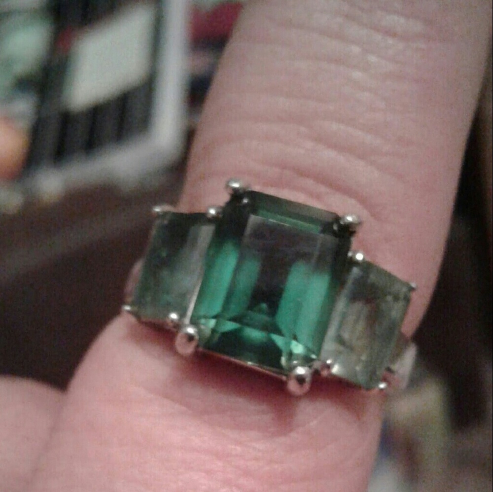 Vintage Seta Sterling 3 Green Stone Ring size 7