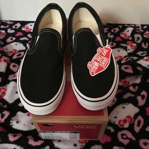 Black Classic Slip-On Vans