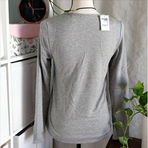 NWT CHARLOTTE RUSSE LACE UP V-NECK SWEATSHIRT - Picture 3 of 3