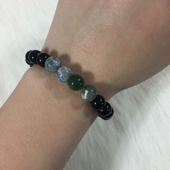 Handmade Indian Agate Stone Bracelet - Picture 2 of 2