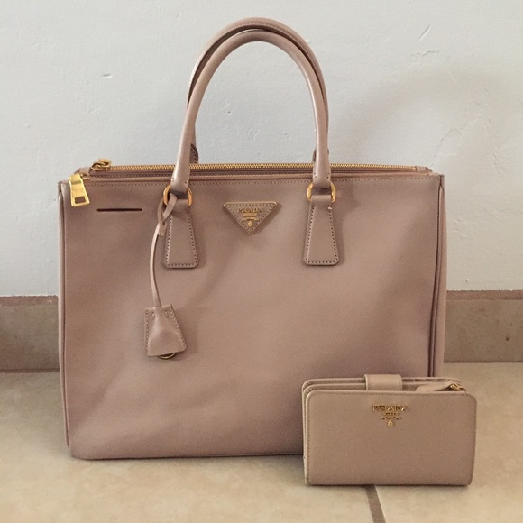 Prada Handbags - Prada Saffiano Lux Medium Tote Bag