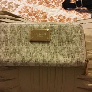 Michael Kors new wallet