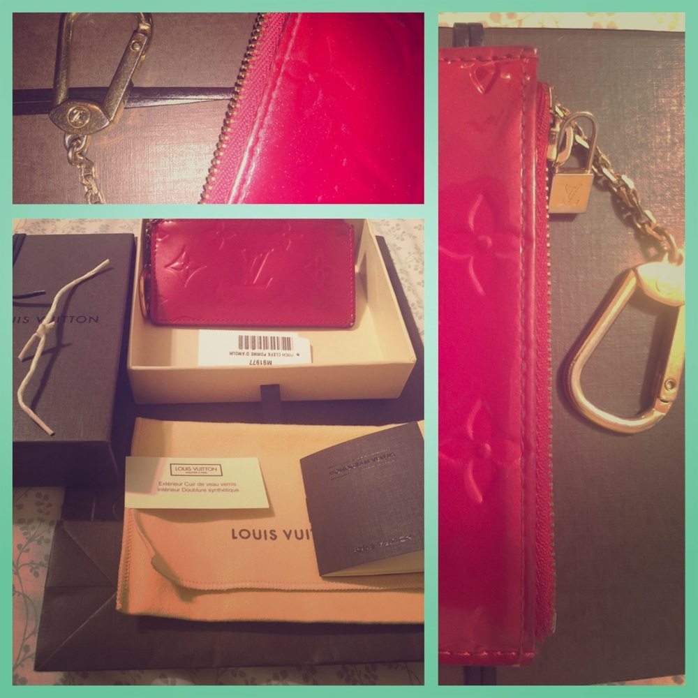 Vuitton. Key Pouch. 100% Authentic.