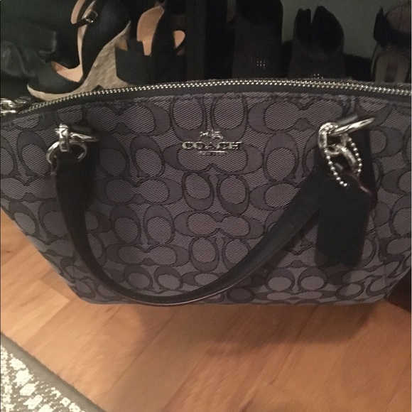 Coach - Picture 2 of 3