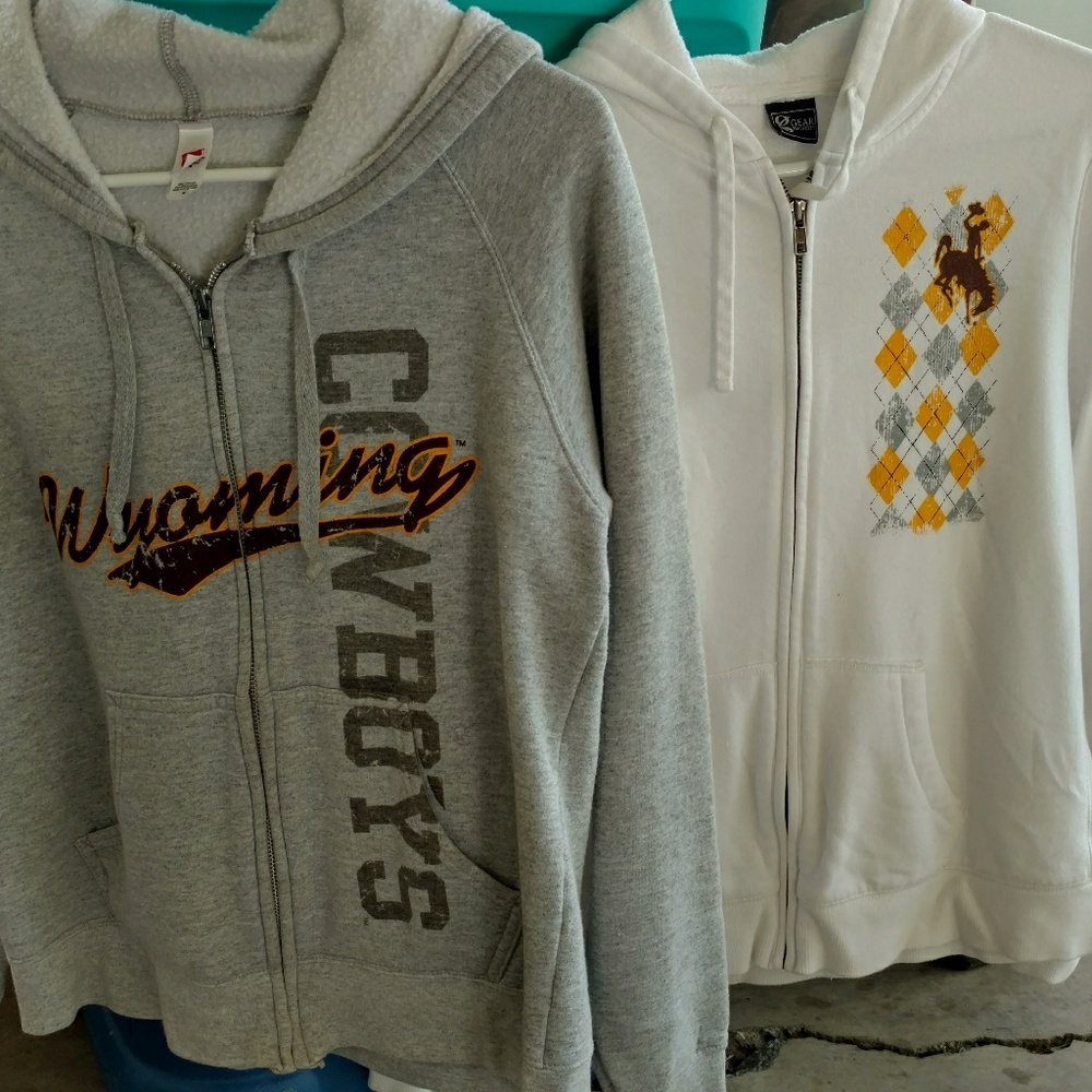 2 Wyoming? sweatshirts