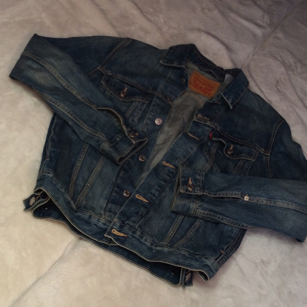 Levi's jean jacket