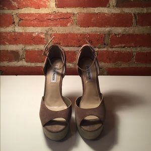 Steve Madden Wedges with ankle strap
