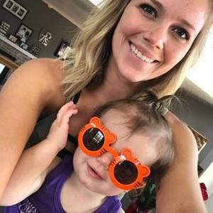 Meet your Posher, Lisa