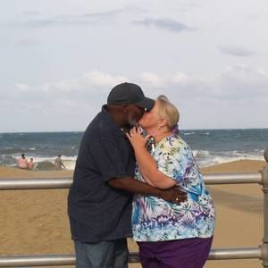 Meet your Posher, Francis