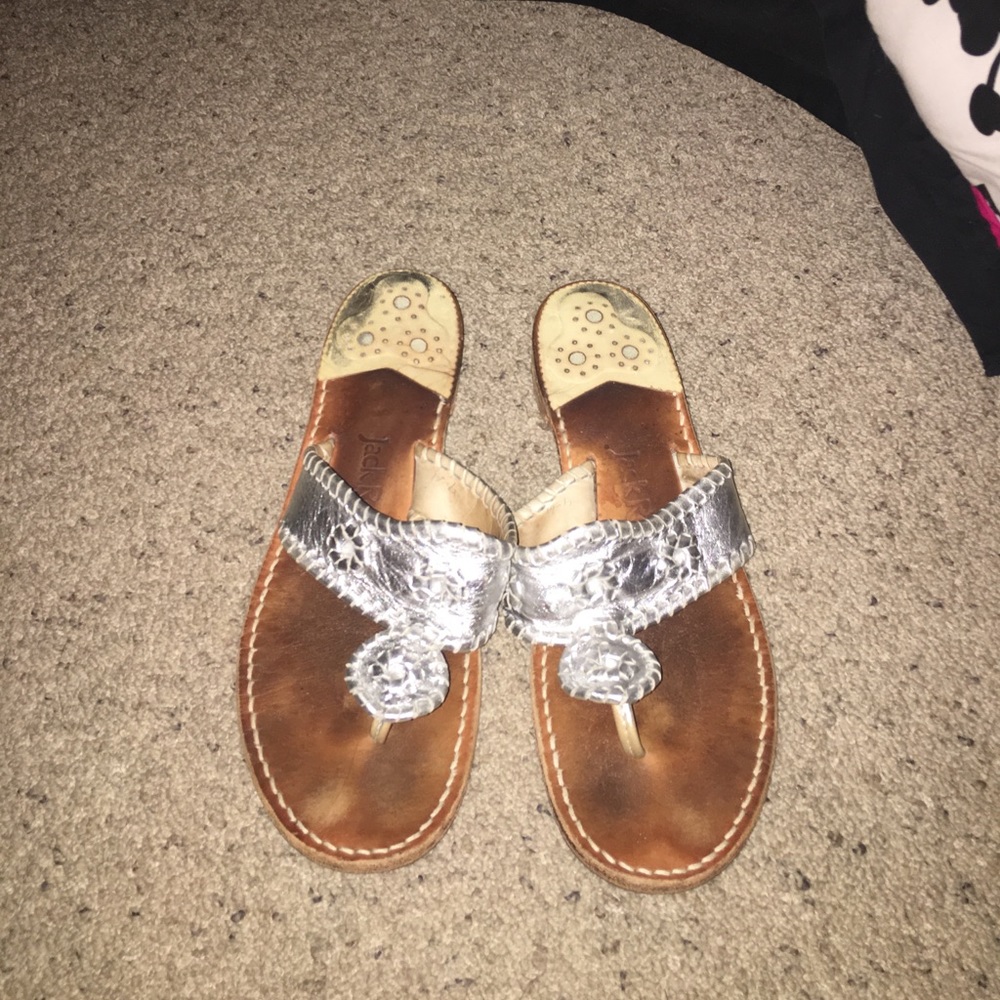 MUST GO:Jack rogers silver sandals