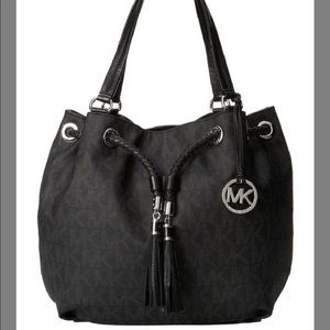 Micheal Kors gathered Jet Set tote. NWOT!
