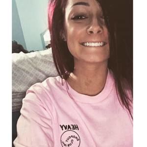 Meet your Posher, Valerie